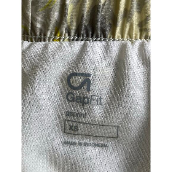Gap Fit Women's Yellow and Gray Running Short Size X-Small - Picture 3 of 8